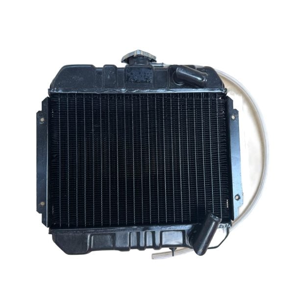Radiateur Mitsubishi D1450 - D1550 | MT1401 - MT1601 – OEM: 10070011000/R