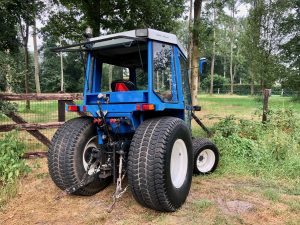 John Deere 855 mini tractor to replace Iseki - What's the difference between a Japanese and American, anyway?