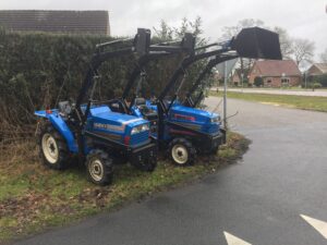 2 Traktor-Passkontrolle