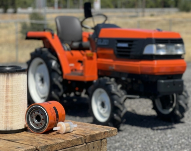 Kubota GL201 filters en filterset op werkbank