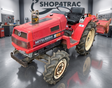 Motorolie bijvullen bij een Mitsubishi MT-serie dieselmotor