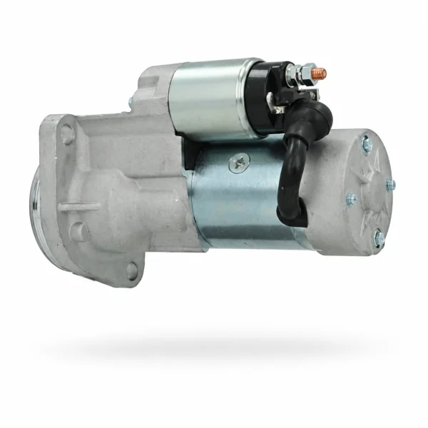 Startmotor Yanmar 12V 2.3 kW, 129900-77010 / Hitachi S13-204, zijaanzicht met B+ aansluiting en solenoid